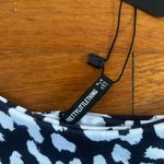 Pretty Little Thing -US6 Black and White Leopard Print Swim Top Photo 1