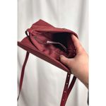 Universal Threads Corduroy crossbody bag Photo 3