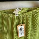 Vestique Lime Green Pleated shorts nwt Photo 4