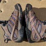 Merrell  Women's Moab 2 Vent Mid Hiking Boots Size 6.5 Photo 4