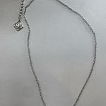 Kendra Scott Necklace Photo 0