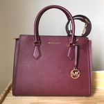 Michael Kors Set Photo 13