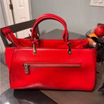 TUCKER TWEED Sedgefield Legacy Signature Handbag Red Photo 12