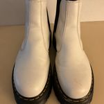 Dr. Martens  women white leather platform chelsea Quad boots size 11 Photo 9