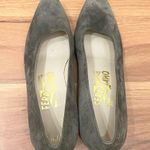 Salvatore Ferragamo Vintage DE 17085 149 Olive/Gray Suede Low Heel Pumps Size 6 Photo 5