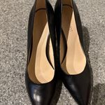 Nine West Size 8 Black Pump Photo 3