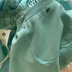 Lululemon  Shorts Hotty Hot Photo 3