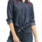 Anthropologie Ariat® Ladies Parker Long Sleeve Denim
Blue Button Up Shirt 10037240 S/Pb Photo 0