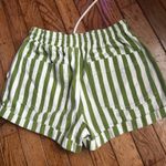 Striped shorts Green Photo 1