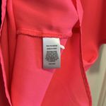 EXPRESS Electric Pink Blouse Top Cut Out Shoulder Size Large Photo 3