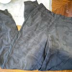 Athleta woman’s size 2 Women's  Brooklyn Lined Jogger Pants Black Camo Photo 1