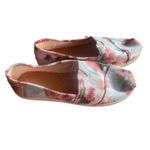 Toms Floral Canvas Slip On Casual Shoes Comfortable Lightweight Women's Size 6 Photo 1