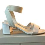 Bandolino  Kindlie Block Heel Ankle Strap Sandal Womens Size 9 Photo 0