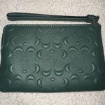 Coach NWT Signature Leather Corner Zip Wristlet. Photo 2