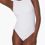 Andie Malibu Long Torso One Photo 0