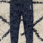 Gymshark Camo Seamless Leggings Photo 10