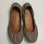 Tieks Ballet Flats Leather Non Skid Comfort Travel Packable Foldable Taupe Photo 2