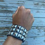 2 PCs Punk PU leather studded Bracelets Photo 2