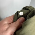 Lululemon  city trek trouser olive green size 8 Photo 13