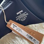 SKIMS Fits Everybody T-shirt Bra Onyx Size 42B Photo 7