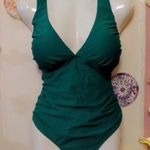 Emerald Green Women's Swimsuit Size 2X Photo 0