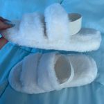 Furry White Slippers Size 6.5 Photo 0