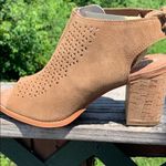 Toms  Cork Heeled Open toe  Sz 9.5W New Photo 3