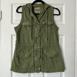Mudd Hooded Snap Vest - Size M Photo 0