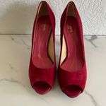 Kate Spade New York Georgia Ruby Red Suede Peep Toe Heels Size 7.5 B Photo 1