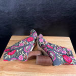 Sole Society  Mulholland Embroidered Heeled Boots‎ Size 7.5 Photo 6