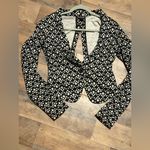 Wet Seal Black and White Patterned V-neck open back top size large cropped Photo 2