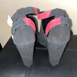 joe's jeans  Wedged Heel Strapped Sandal Black with grey/burgundy size 9.5 Photo 6