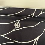 Lululemon  Women’s 2 Black White Radiate Rose Luxtreme Tight Pants Photo 3