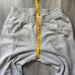 Nike  Sweatpants Essential Fleece Joggers Slouchy Oversized Medium Gray Photo 9