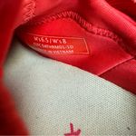 Kizik Athens Unisex Hands Photo 6