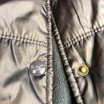 American Eagle AEO Puffer Vest Photo 4