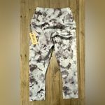 Nobull NWT  Women’s High Rise Crop Tight - XS - Cloud Black Tie Dye Photo 3