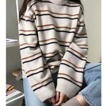 Boutique White & Brown Stripe Crewneck Pullover Sweater M Photo 0