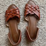 Universal Threads Sandals Photo 0