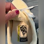 Vans Excellent condition pale yellow . Size 8. Photo 4
