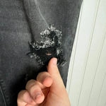 Judy Blue  Skinny Fit Capri Distressed Black Jeans size 7/28 Q5 Photo 2