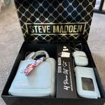 Steve Madden 4 Piece Gift Set Photo 0