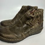 Aetrex Tessa sweater ankle boots brown leather women’s size 7.5 Photo 3