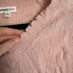Minnie Rose  100% cashmere light pink distressed V-neck sweater fits medium K32 Photo 2