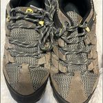Merrell  lace up sneakers in beige and black size 8 Photo 1