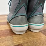 LL Bean Womens Duck Boots 7 Blue Quilted Mid Calf Rain Snow Rubber Lace Outdoor Photo 4