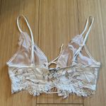 Tobi Lace-up cream lace crop tank Photo 2