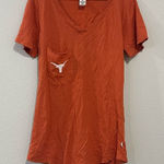 Texas Longhorns Women’s V Neck Pocket Graphic T Shirt Size Medium Venley Photo 0