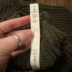 Lululemon Bring The Cozy Turtleneck dark olive
Size 2
W3BL5S Photo 5