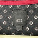 River Island  women’s size Large short sleeve shirt Photo 3